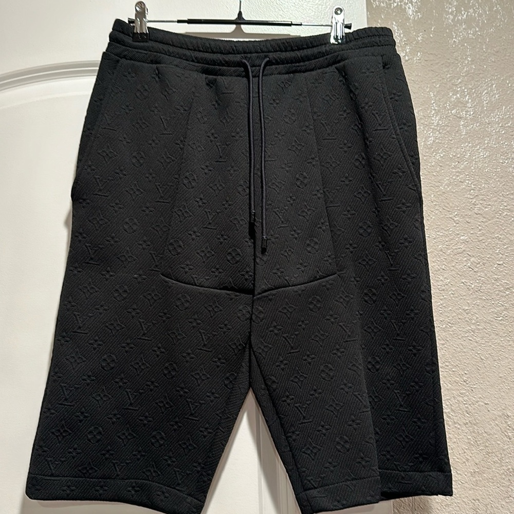 Louis Vuitton Logo Shorts Size L